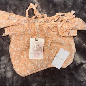 Jessica Simpson Peach Floral Top